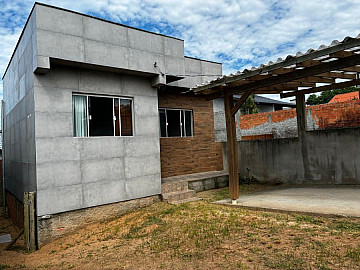 CASA NA RIBANCEIRA