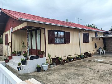 Casa � venda Ribanceira