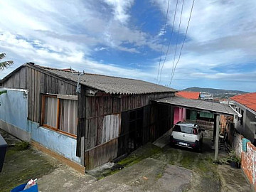 Terreno com 3 Casas � Venda na Vila Nova Alvorada, Imbituba